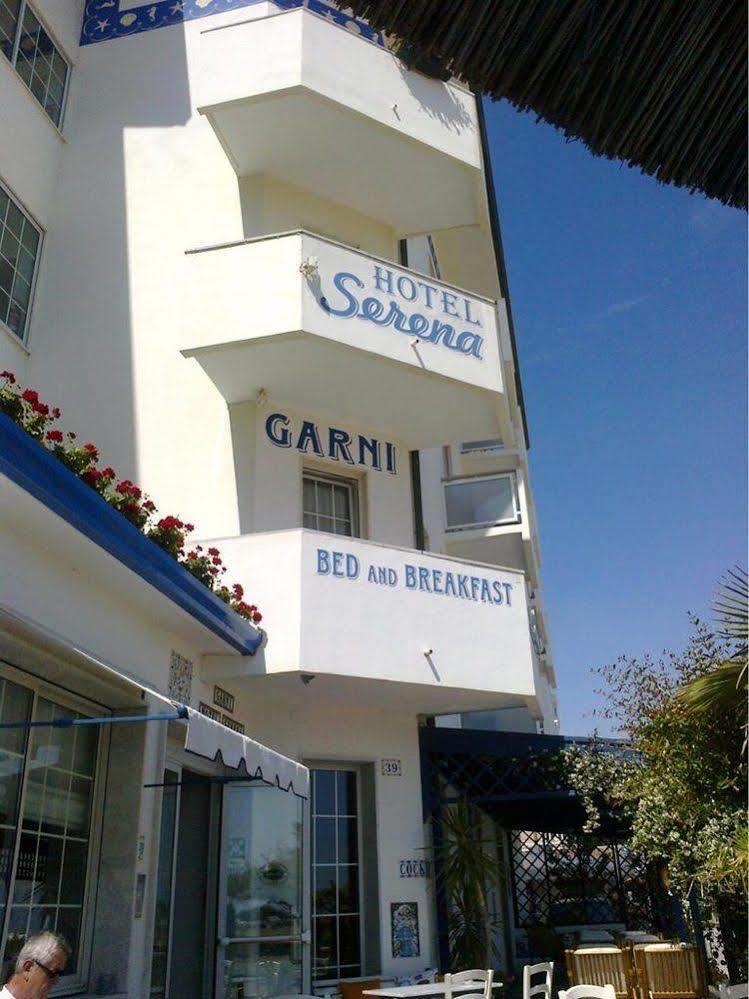 Hotel Garni' Serena Каорле Екстер'єр фото